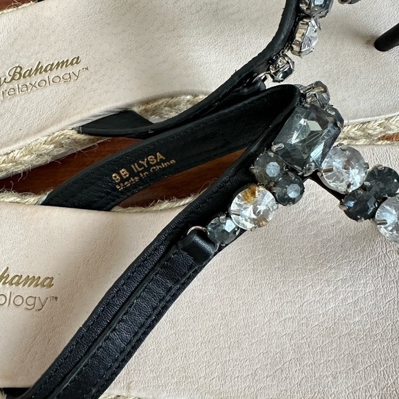 Women’s Shoes TOMMY BAHAMA Relaxology Crystals Accent Black Leather Flip Flops - Picture 7 of 8